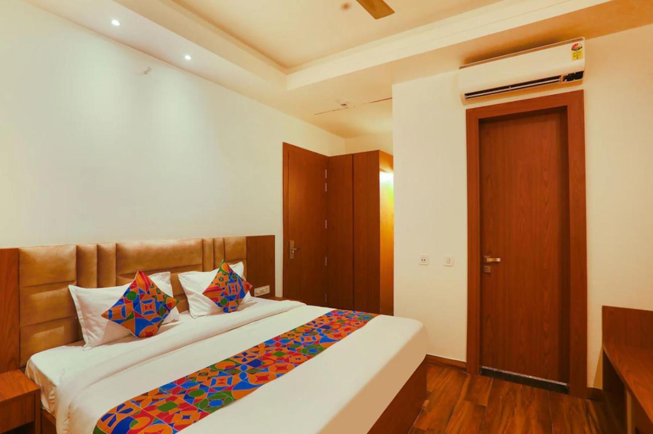 Hotel Swarn Bhoomi Kanpur Exterior foto
