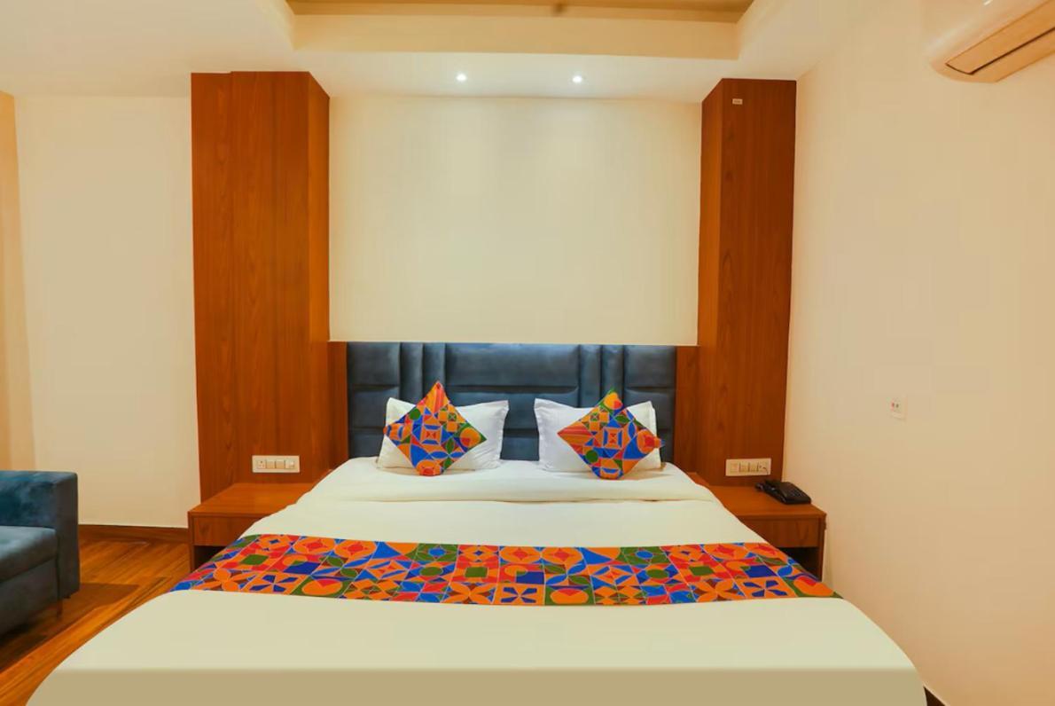 Hotel Swarn Bhoomi Kanpur Exterior foto